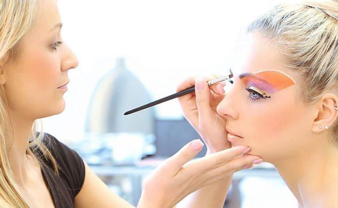Recomandari makeup artist